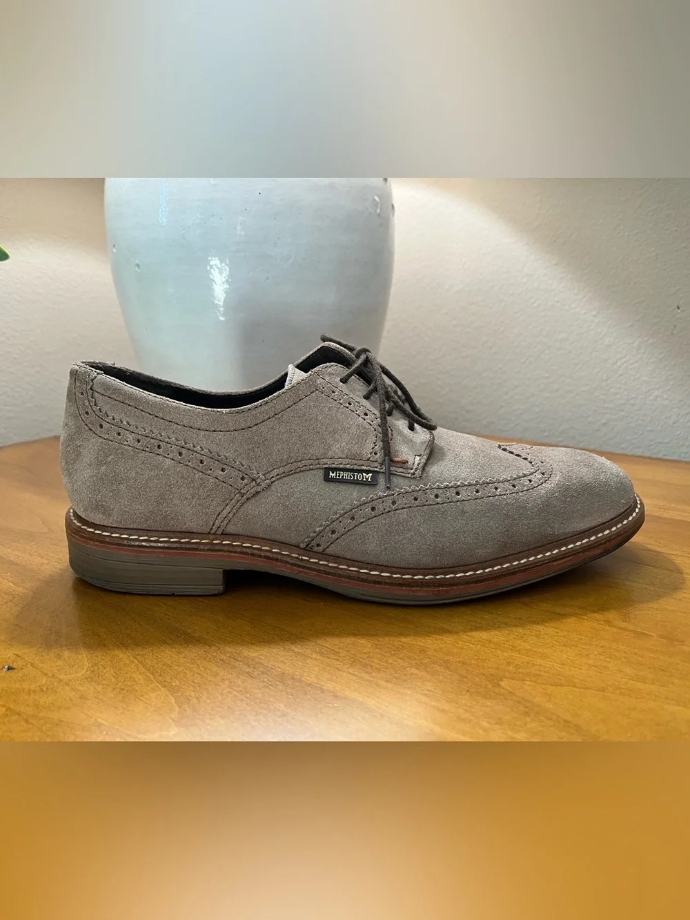 Mephisto Air-Jet Taupe Grey Brown Suede Wingtip Brogue Oxfords •  Size 9 • EUC